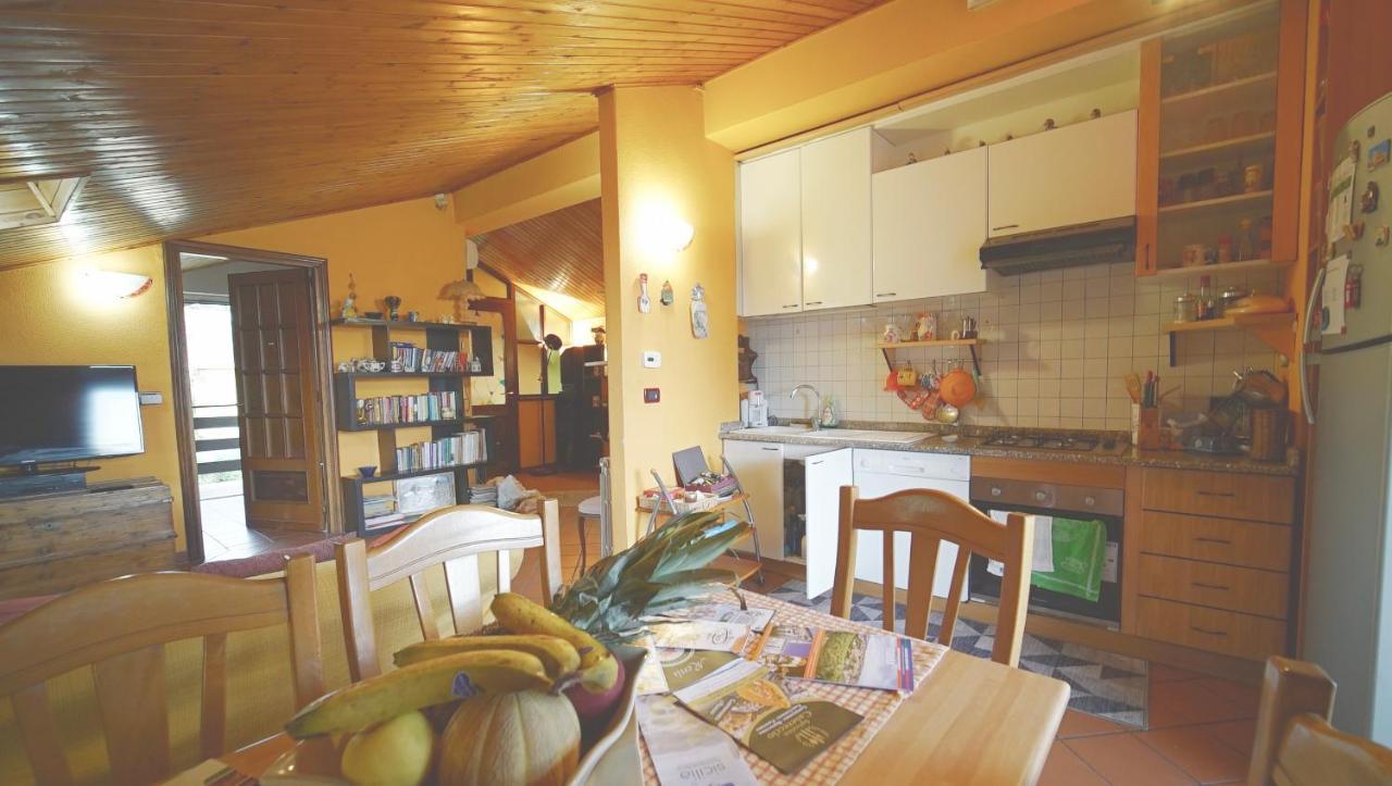 Etna Rooftop Apartment Педара Экстерьер фото